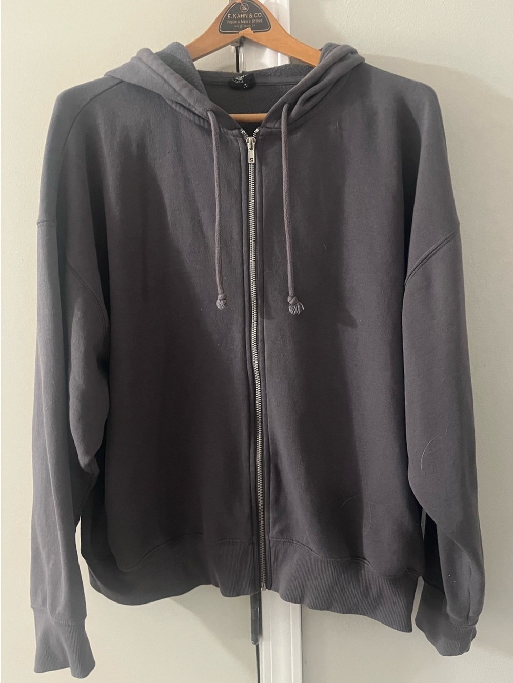 PacSun Men's Charcoal Gray Full-Zip Hoodie, Medium, Oversized